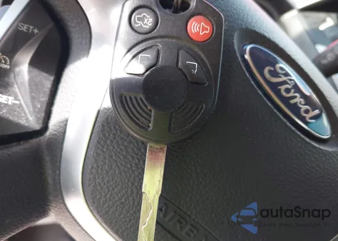 2013 Ford Focus Se from USA, damaged, VIN 1FADP3K25DL209676